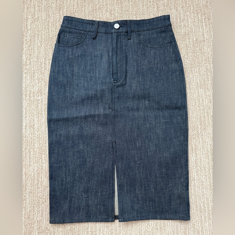 Victoria Beckham Dark Denim Pencil Skirt NWT Size 4